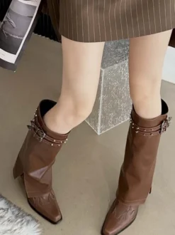 Cuissardes noires bottes hautes au genou talon épais détail boucle