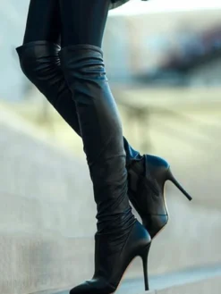 Cuissardes noires Bottes à talons hauts