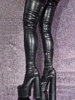 Cuissardes noires à bout rond et plateforme à talons hauts Cuissardes sexy