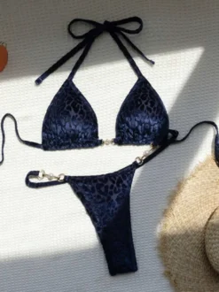 Ensemble bikini léopard pour femme - Haut string à col halter et perles - Idéal pour une pool party estivale sur un yacht (2026)