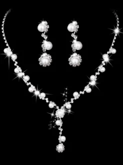 Ensemble de bijoux collier et boucle d'oreille de mariée en argent