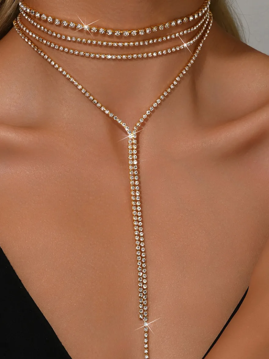 Ensemble de bijoux de mariage tendance en métal attrayant avec perles d'imitation.