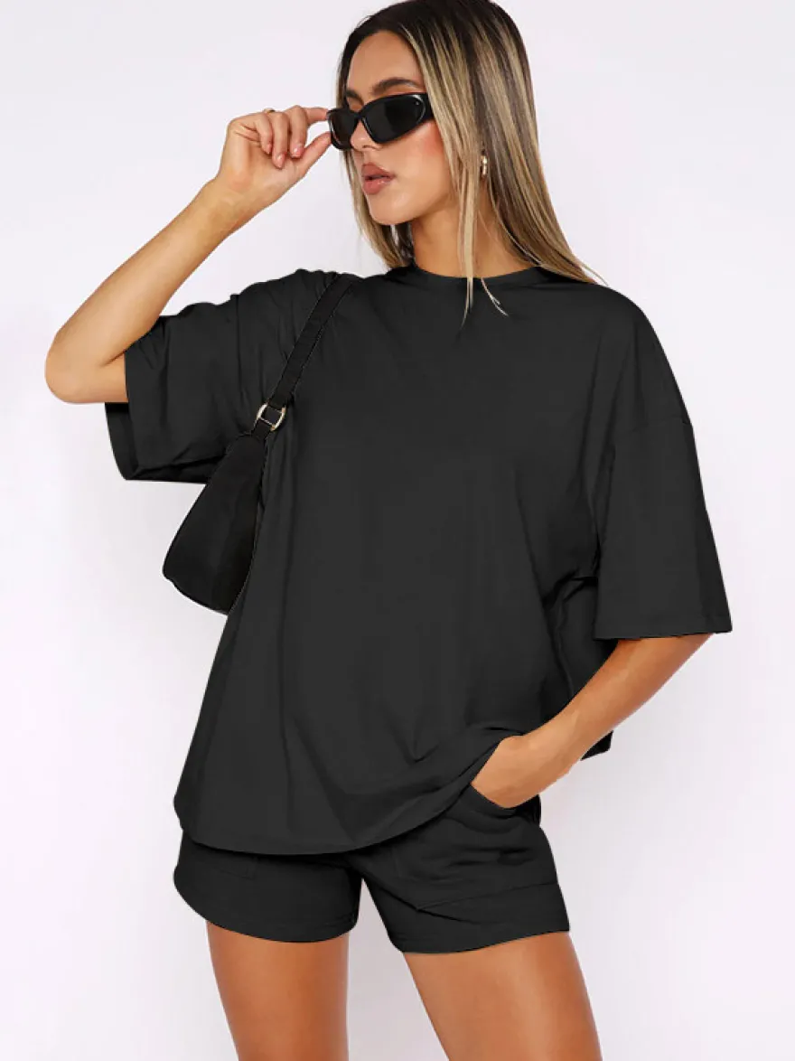Ensemble de détente 2 pièces : T-shirt oversize à manches courtes short à poches et cordon de serrage