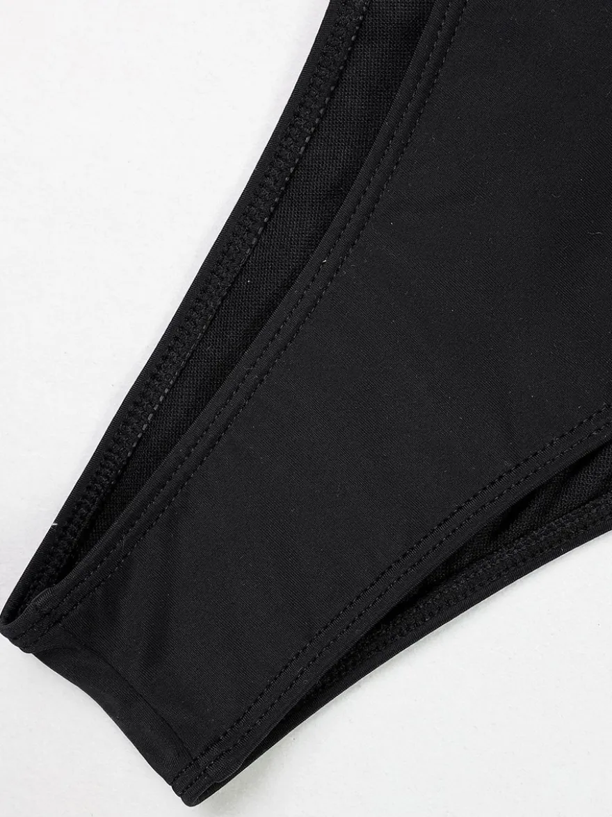 Ensemble de maillot de bain et cache-maillots noirs vêtements de sport à lacets sans manches