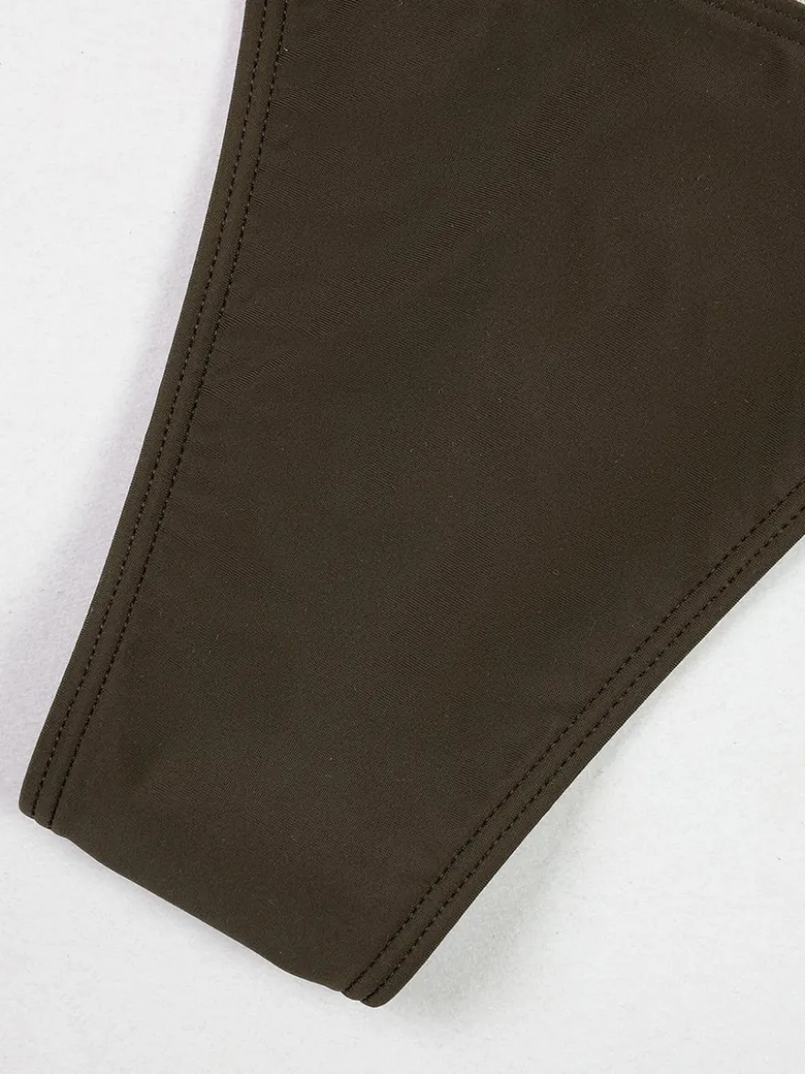 Ensemble de maillot de bain et cache-maillots noirs vêtements de sport à lacets sans manches