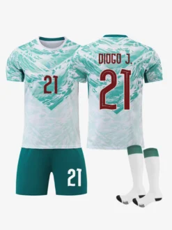 Ensemble de 3 maillots extérieurs de l'équipe nationale 2026 : Ronaldo n° 7 et B. Fernandes n° 8