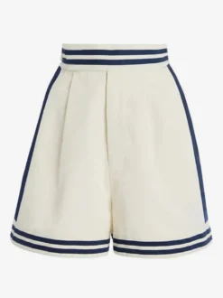 Ensemble maillot de bain deux tons blanc élégant à lacets et dos nu.