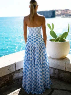 Ensemble maillot de bain une pièce et jupe longue à motif cœur pour l'été 2026