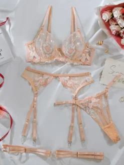 Ensemble soutien-gorge et culotte noirs sexy à imprimé floral pour mariée