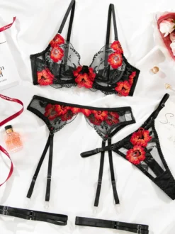 Ensemble soutien-gorge et culotte noirs sexy à imprimé floral pour mariée