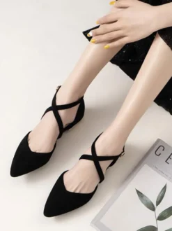 Escarpins femme talon plate noir