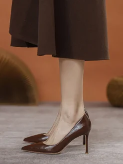 Escarpins noirs à talons hauts pour femmes bout pointu chaussures habillées à enfiler