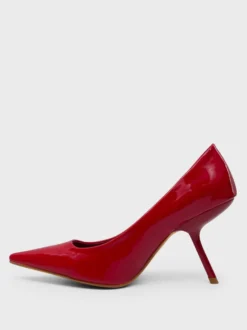 Escarpins à talons hauts rouges et bout pointu pour femmes