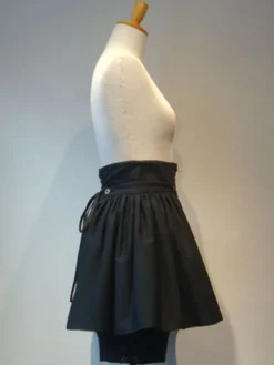 Gothique Lolita Shorts Metallic Button Lace Up Noir Plissée Lolita Culottes Déguisements Halloween