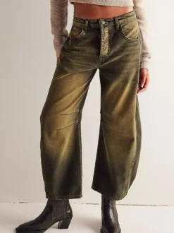 Jean à jambes larges et amples pour femme - Pantalon en denim coupe en fer à cheval avec détails de couture - Collection streetwear décontractée printemps 2026