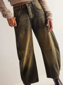 Jean à jambes larges et amples pour femme - Pantalon en denim coupe en fer à cheval avec détails de couture - Collection streetwear décontractée printemps 2026
