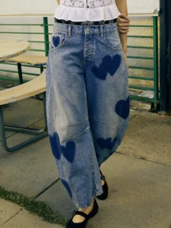Jean à motif cœur pour femme - Pantalon en denim bleu clair style fer à cheval - Festival de musique de printemps 2026
