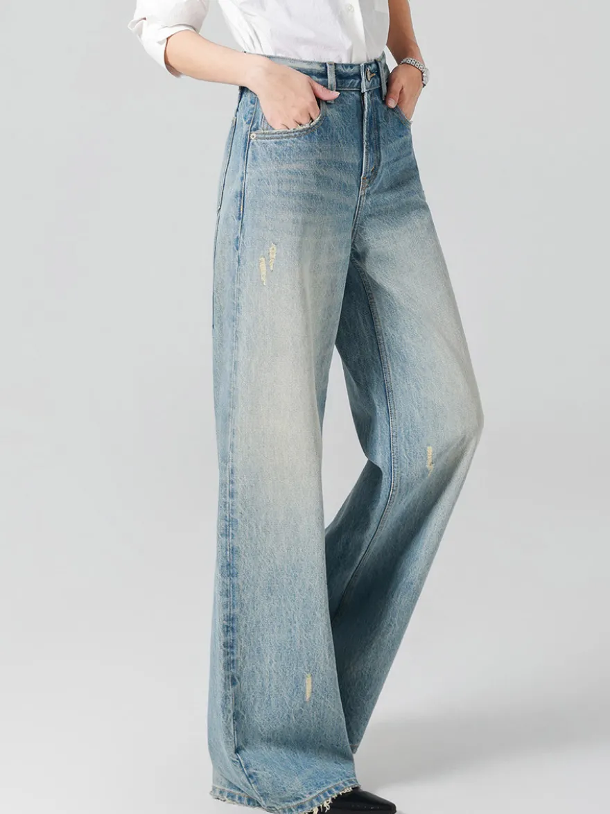 Jeans pour femmes bas larges et élégants
