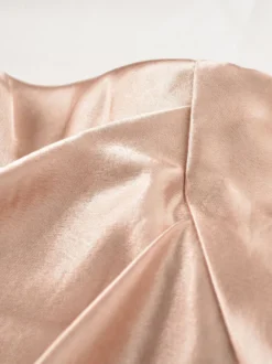 Jupe longue d'été élégante en satin blanc écru taille naturelle pour femme