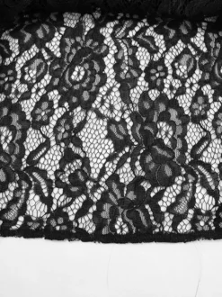 Jupe taille haute en dentelle noire transparente ajourée