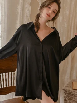 Linge de Mariée Pyjamas vêtements de nuit peignoirs nœuds blancs lingerie dos nu effet soie