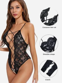 Lingerie Fendue Lingerie en dentelle noire dos nu et entrejambe ouvert pour femme