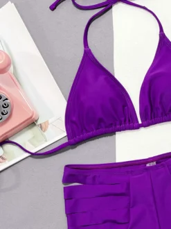 Maillot de bain 2 pièces violet taille haute avec découpes pour l'été 2026