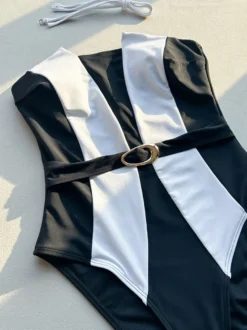 Maillot de bain une pièce pour femme noir bicolore sans bretelles idéal pour la plage en été