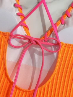 Maillot de bain une pièce sexy à col en V pour la plage d'été 2026