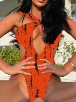 Maillot de bain une pièce sexy à découpes pour l'été 2026