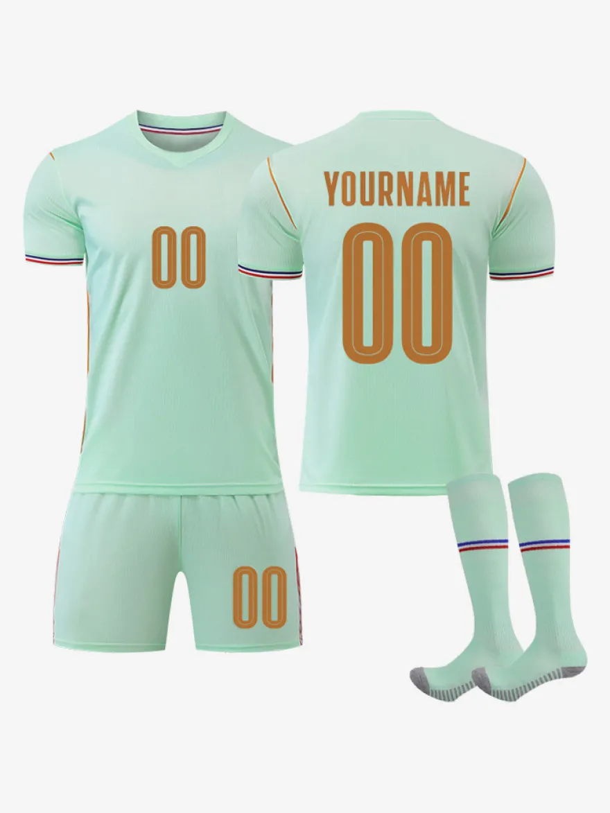 Maillot extérieur vert personnalisé de l'équipe de France 2026 tenue de football 3 pièces pour adultes et enfants