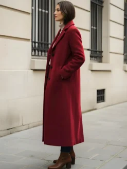 Manteau long droit en laine à simple boutonnage et revers cranté classique collection femme 2026