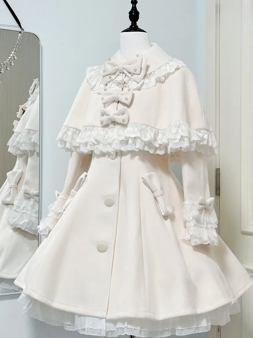 Manteau Sweet Lolita à nœuds noirs manches longues style automne-hiver avec cape