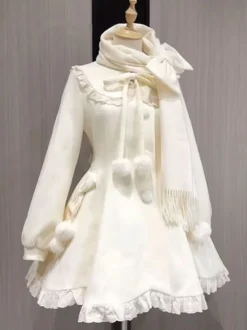 Manteau Sweet Lolita rose à pompons pardessus manteau d'hiver Lolita avec écharpe