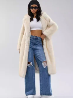 Manteaux en fausse fourrure blanche à revers crantés Veste longue d'hiver surdimensionnée pour femmes 2026