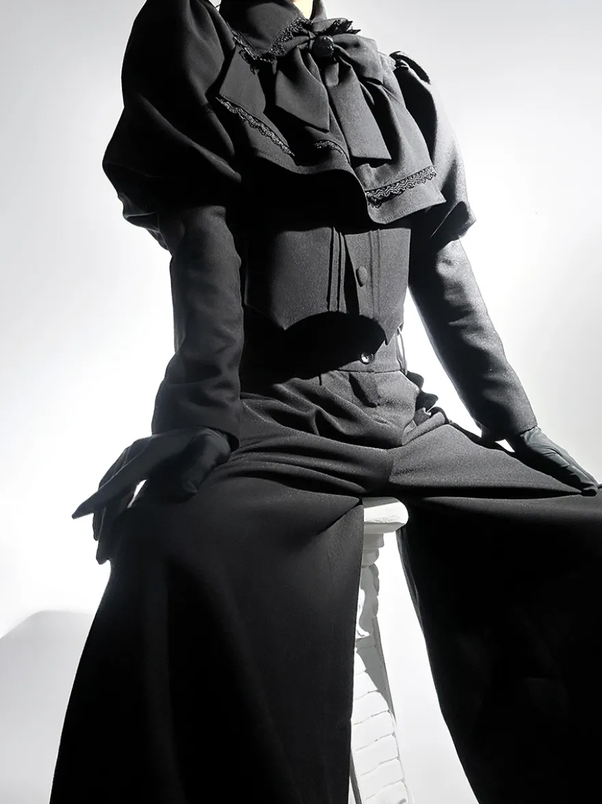 Manteaux gothiques Lolita Manteau noir Nœuds Dentelle Volants Pardessus Polyester Automne Lolita Vêtements d'extérieur