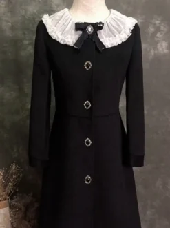 Manteaux gothiques Lolita nœuds noirs manteau en polyester vêtements d'extérieur Lolita d'automne