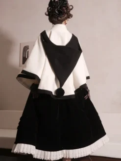 Manteaux Lolita de style ROCOCO Manteau bordeaux Nœuds Manteau bicolore Polyester Vêtements d'extérieur Lolita d'hiver