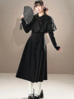 Manteaux Lolita de style ROCOCO ensemble noir nœuds franges cape pardessus polyester vêtements d'extérieur Lolita d'automne