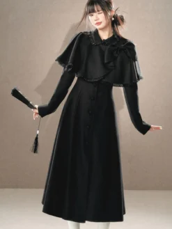 Manteaux Lolita de style ROCOCO ensemble noir nœuds franges cape pardessus polyester vêtements d'extérieur Lolita d'automne