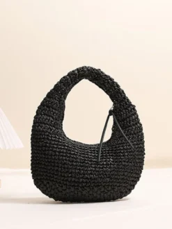 Mini sac bandoulière en raphia et paille style croissant tissé ajouré sac hobo sac à main d'été pour la plage.