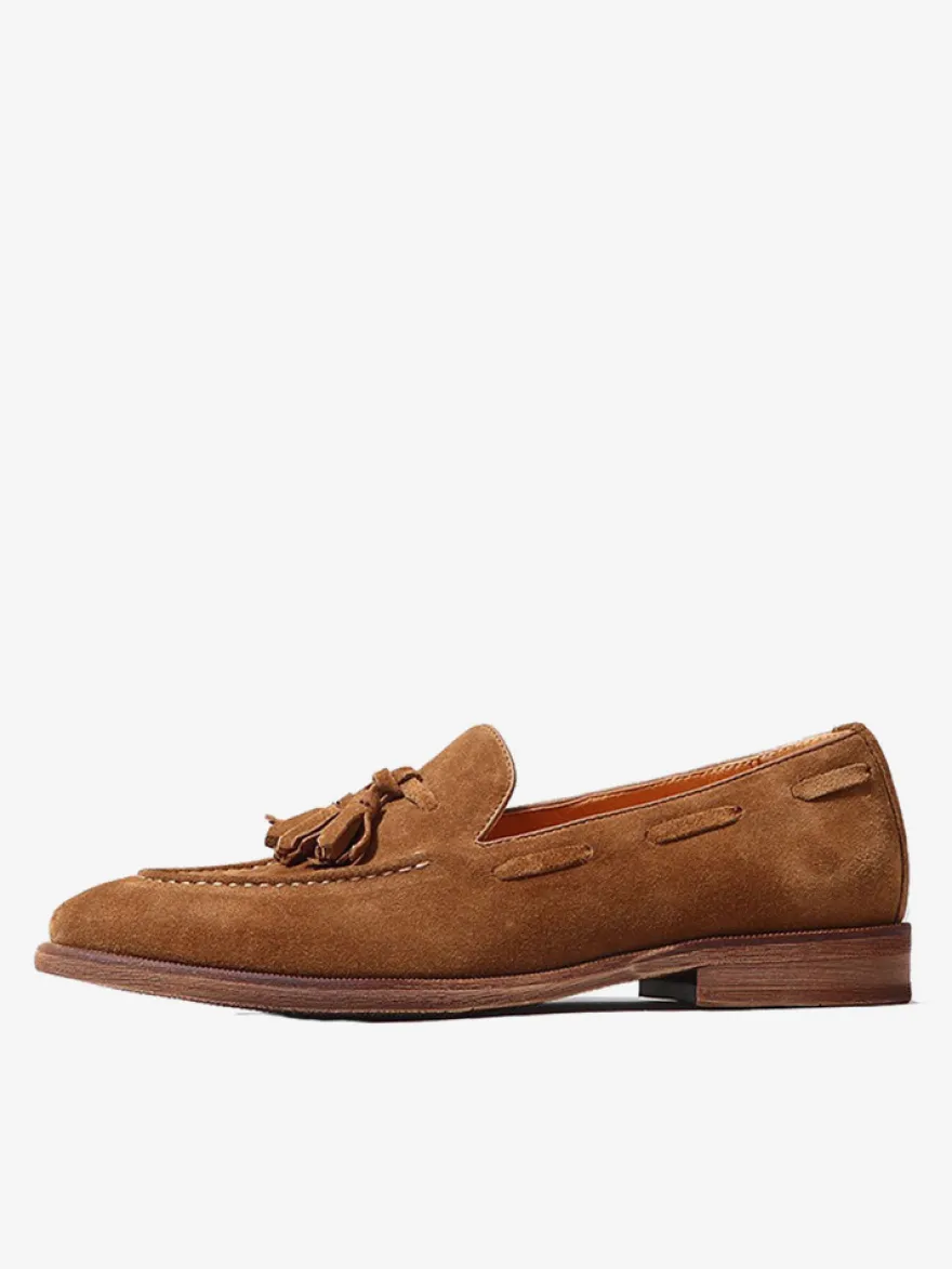 Mocassins bateau en daim pour hommes bout rond chaussures décontractées à enfiler avec pompons