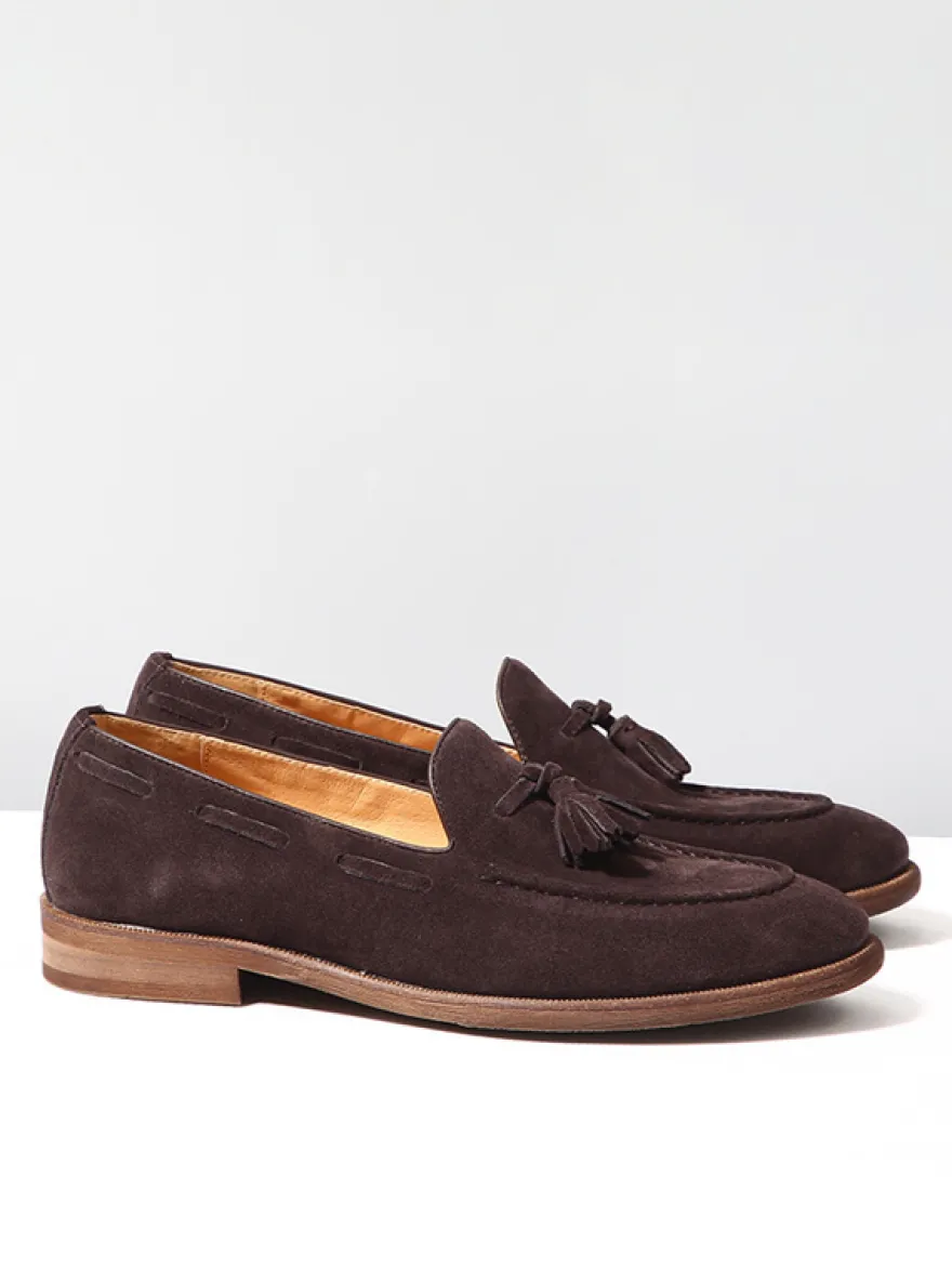 Mocassins bateau en daim pour hommes bout rond chaussures décontractées à enfiler avec pompons
