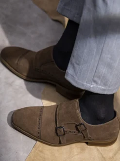 Mocassins à boucle en cuir suédé pour homme