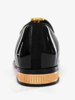 Mocassins à enfiler pour hommes chaussures vernies à bout pointu et talons bas