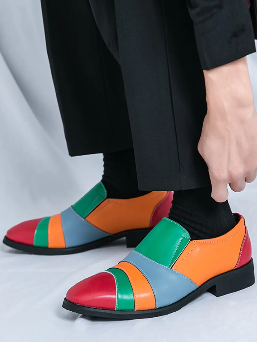 Mocassins à enfiler pour hommes couleur unie grande taille en cuir décontractés à bout pointu respirants pour soirées
