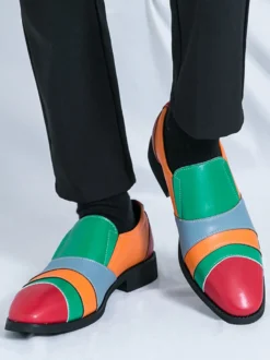 Mocassins à enfiler pour hommes couleur unie grande taille en cuir décontractés à bout pointu respirants pour soirées