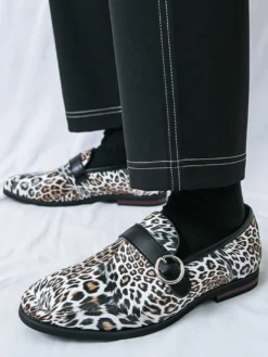 Mocassins léopard à bout rond et boucle chaussures décontractées