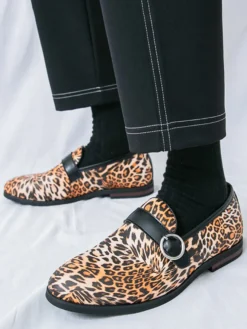 Mocassins léopard à bout rond et boucle chaussures décontractées
