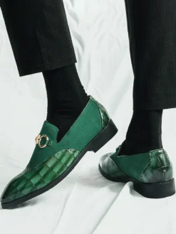 Mocassins à mors pour homme chaussures à enfiler en cuir suédé à motif pierre et bout pointu
